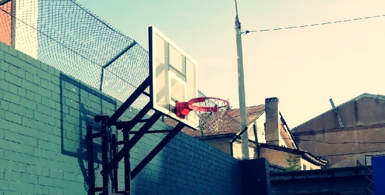 Где поиграть в баскет 3х3 в верхней части города?